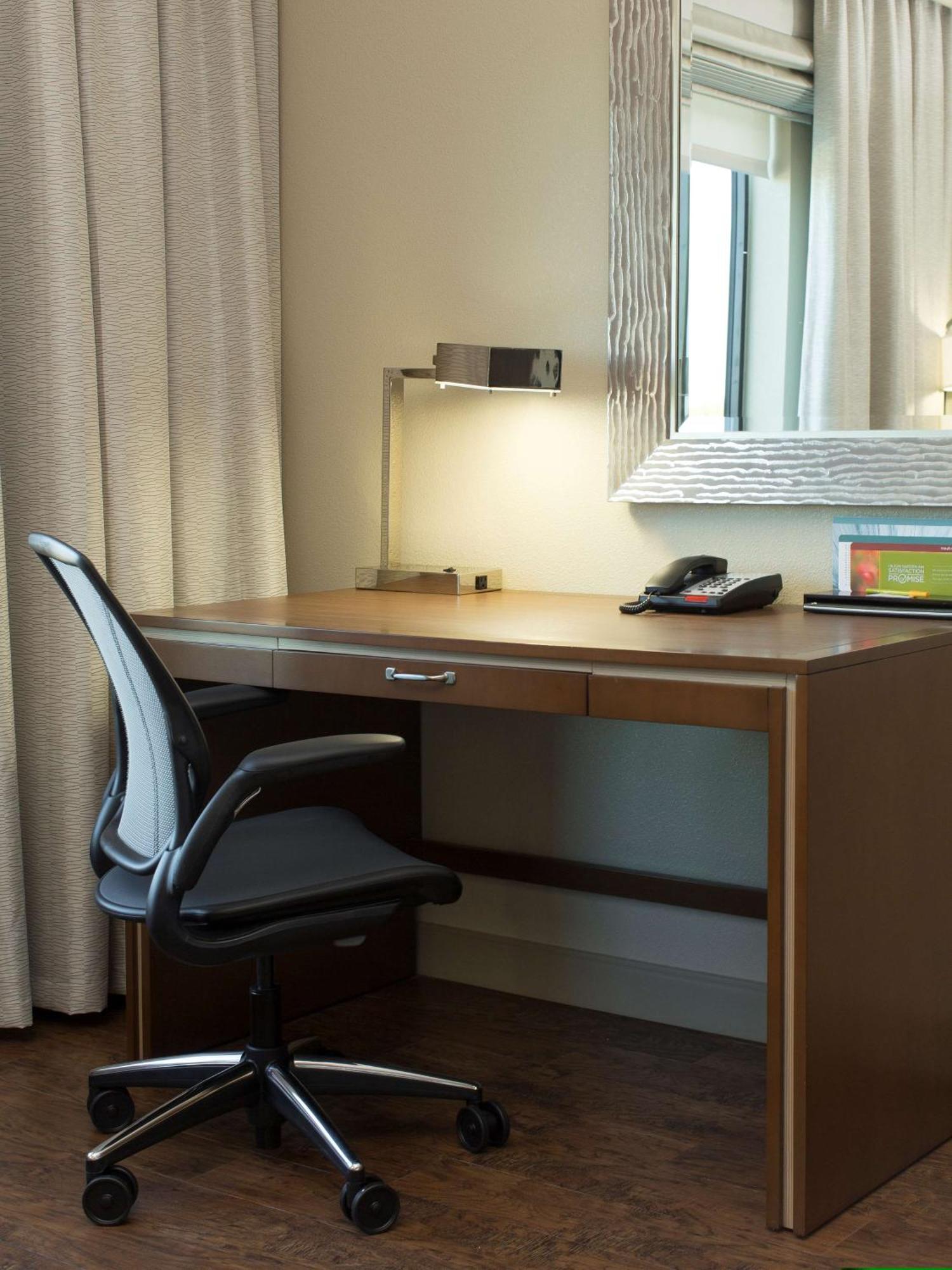 Longview Hilton Garden Inn Eksteriør billede