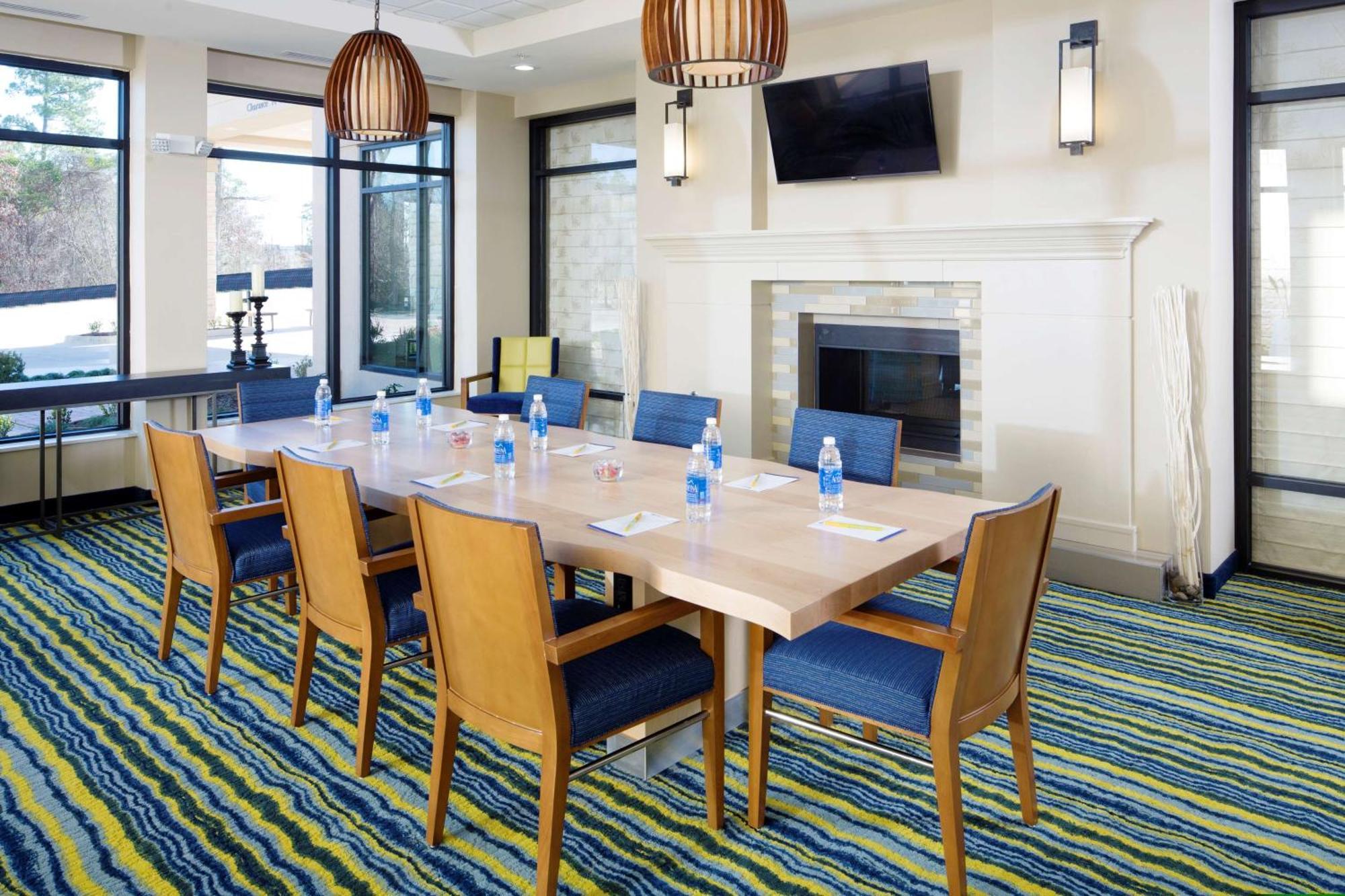 Longview Hilton Garden Inn Eksteriør billede