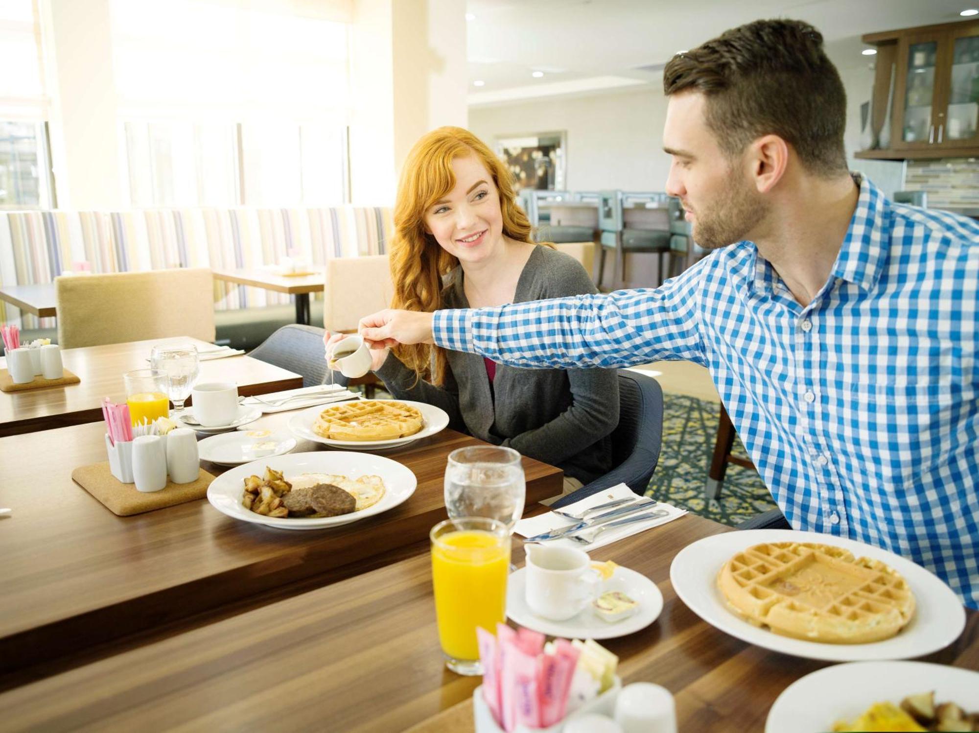 Longview Hilton Garden Inn Eksteriør billede